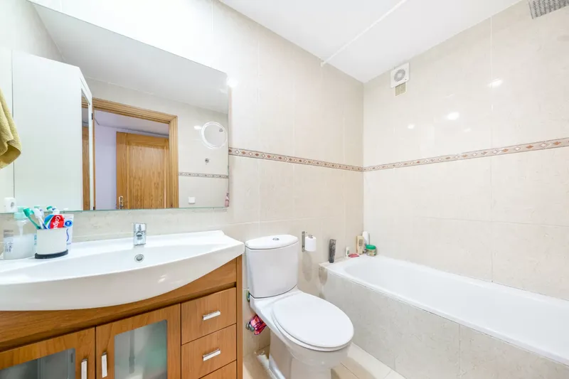 Apartment with parking and storage room in Manacor — photo 11