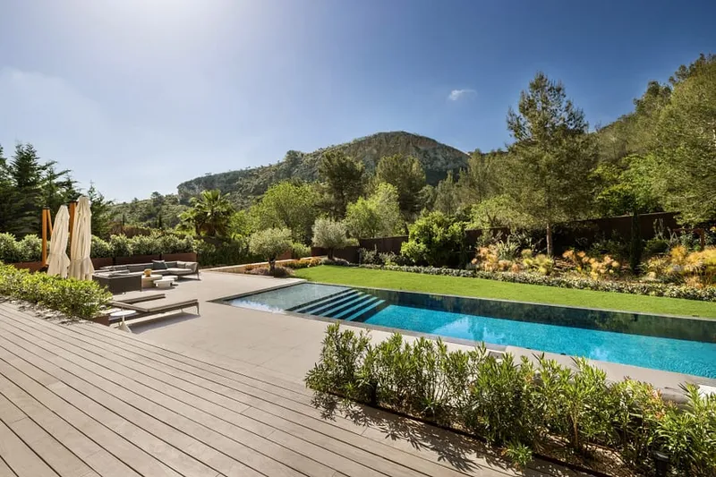 Contemporary Villa with Open Views and Seamless Indoor-Outdoor Living in Son Vida — photo 7