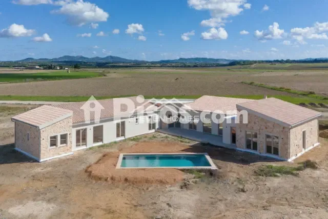 House in Vilafranca de Bonany — photo 1