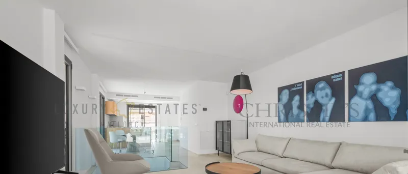 Duplex penthouse in Playa de Palma with rooftop terrace and pool — photo 1