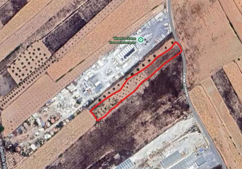 Plot — photo 4
