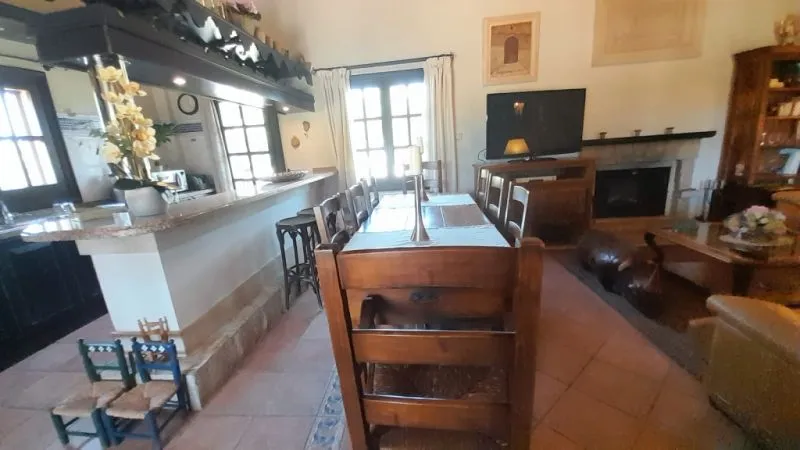 2 storey finca with sep. Guest apartment and beautiful garden near Ses Salines -- F 62 VK — photo 2