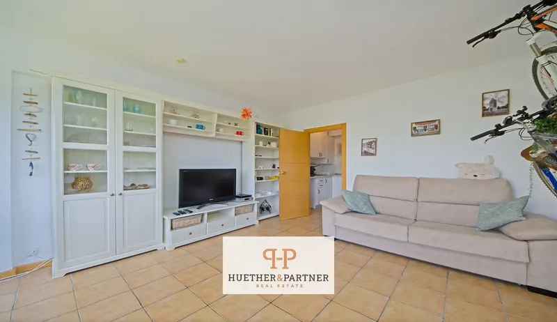 Apartment in Cales de Mallorca awaits you — photo 2