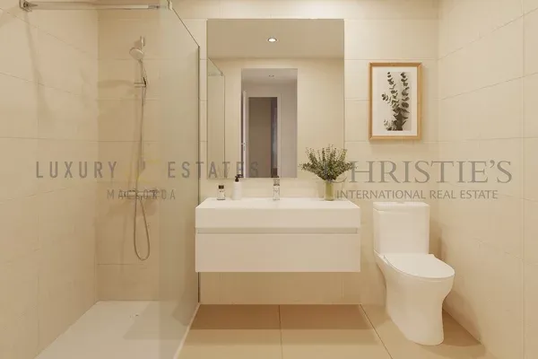 Modern new-build penthouse in Palmanova with private terrace in exclusive residential complex — photo 6