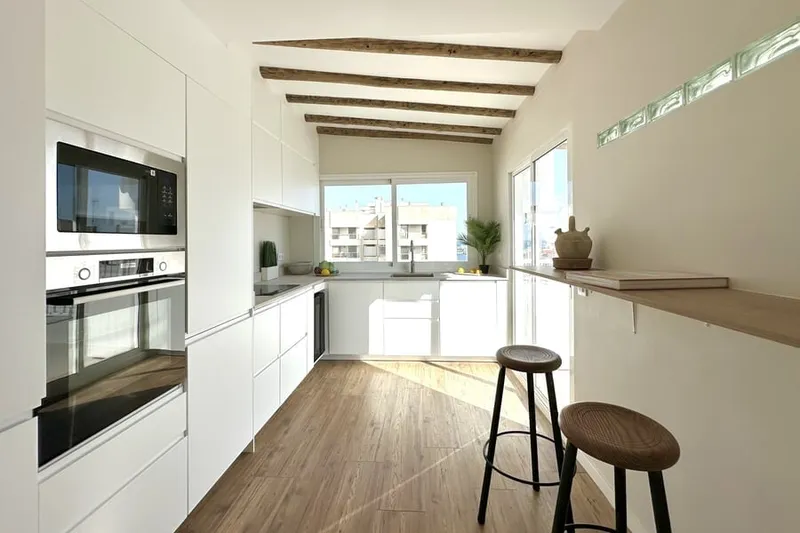 Bright penthouse close to the sea in Santa Catalina — photo 3