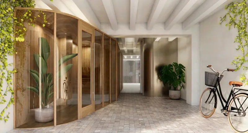 Entire Building to Renovate with Lift in La Lonja in Prime Location! — photo 12