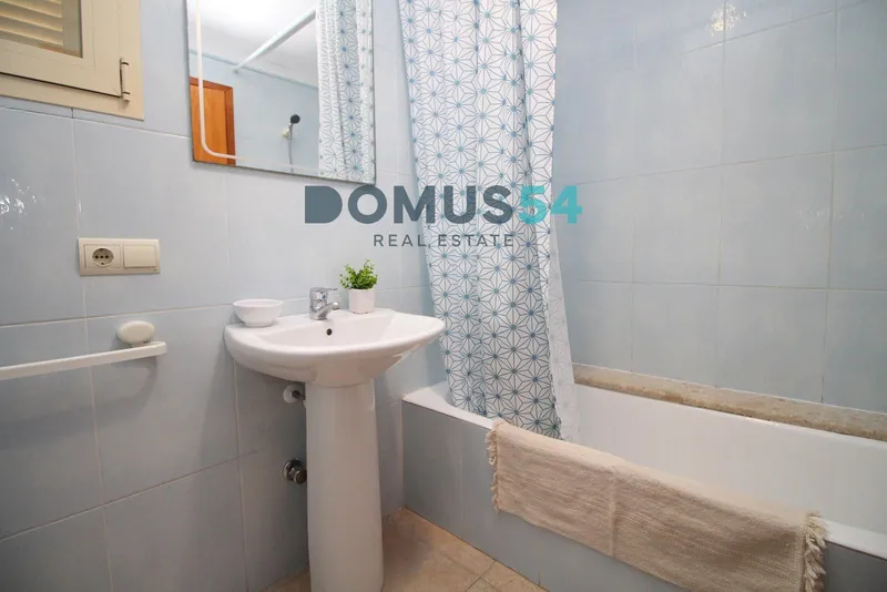 Semi-detached villa in Playa de Muro — photo 10