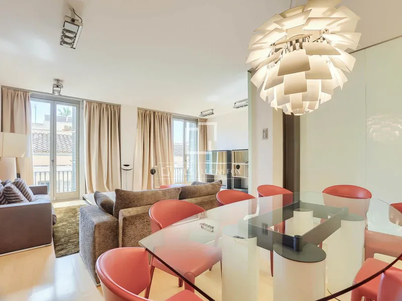 243m² apartment for sale in Palma de Mallorca — photo 2