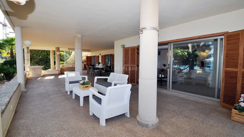 Exclusive seafront ground floor property — photo 3