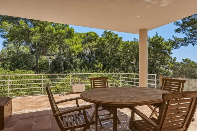 Large detached house with garden for sale in Portals Nous, southwest Mallorca — photo 2