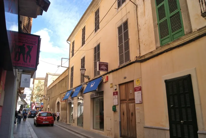 Office for rent in Manacor — photo 1