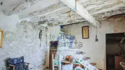 Rustic house in Llubí — photo 6
