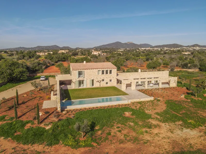 Exclusive newly built finca with sea views in Calonge — photo 1
