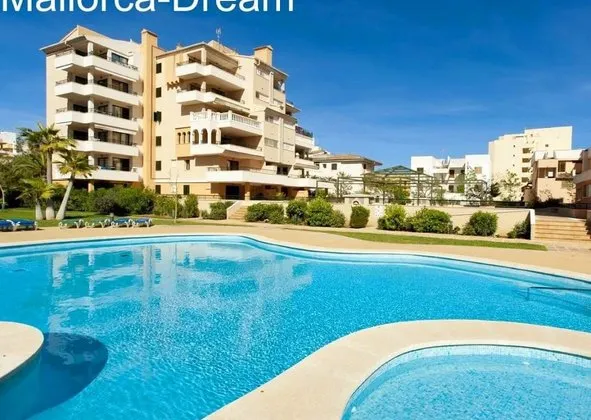 Penthouse in Cala Millor — photo 1