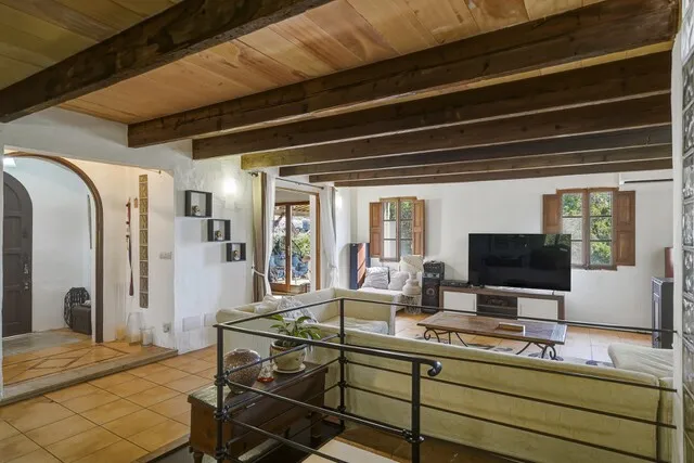 Unique estate featuring sea views and three independent homes for sale in Pollença, North Mallorca — photo 5