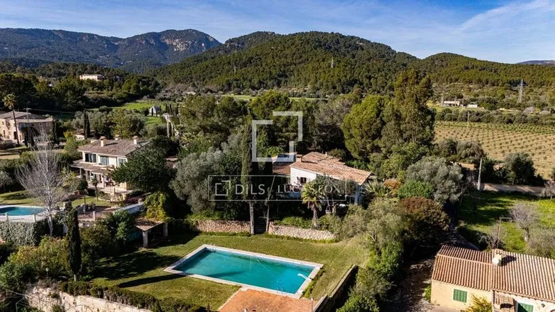 Detached house for sale in Establiments — photo 1
