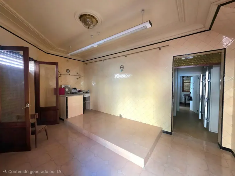 Ground floor apartment for sale (not a loft) in the sought-after area of Arxiduc. — photo 11