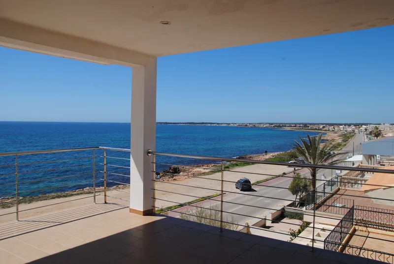 IA-157-2 Apartment on the first line of the sea — photo 7