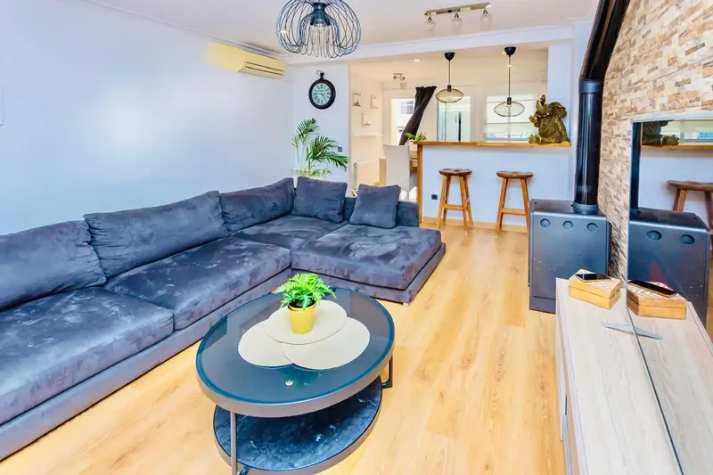 Discover your new home! This beautiful semi-detached house in the Son Ferrer area offers everything you need to enjoy the Mediterranean — photo 2