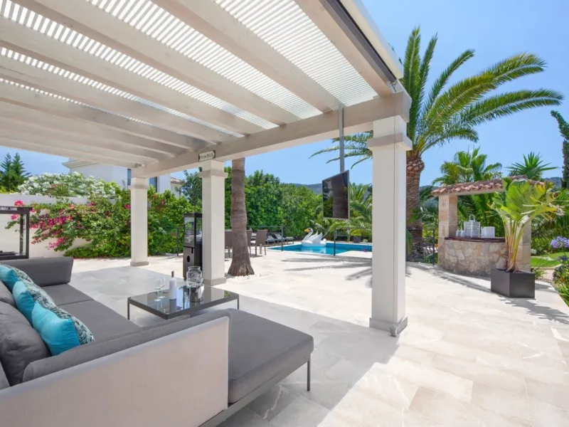 Villa within walking distance to the center of Port Andratx with holiday rental license and high privacy - Port d'Andratx - 3 bedrooms, 154 m² — photo 3