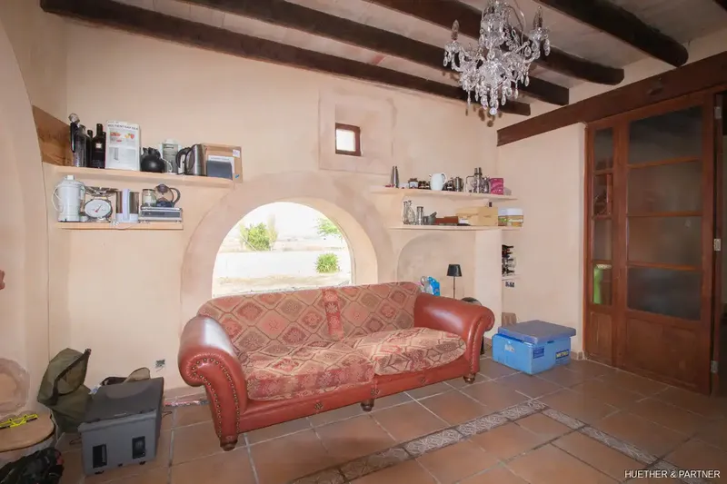 This finca with historical background has a lot of charm. At the moment the house is still under construction and can be finished to your liking — photo 2