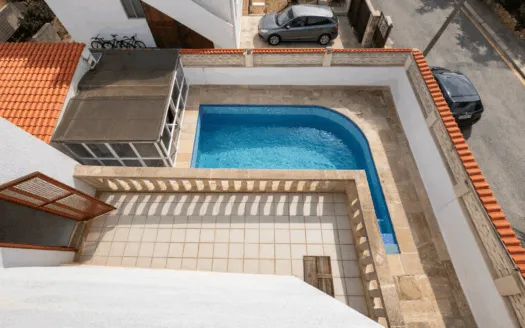 Design instead of compromise – house with sea views and roof terrace in Cala Llombards — photo 5