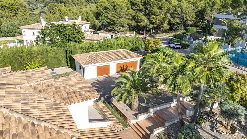 Elegant luxury villa in an exclusive location in Nova Santa Ponsa Mas — photo 5