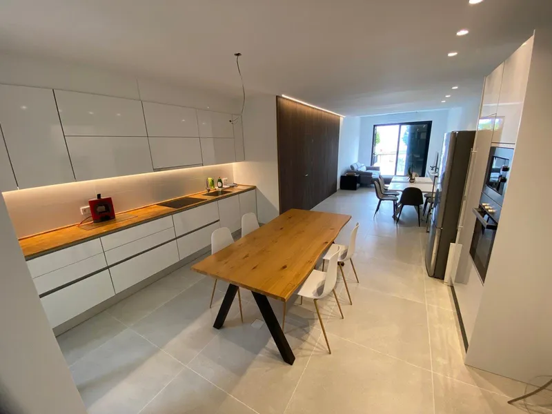 Exclusive seafront luxury maisonette in Porto Cristo with private garage and stunning sea views — photo 7