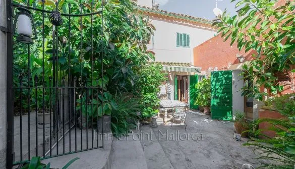 Townhouse in Selva — photo 1