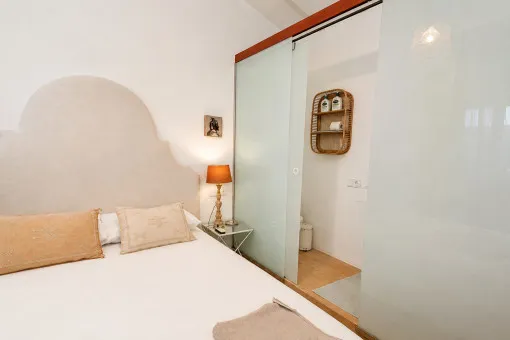 Genova, charming townhouse for rent in Génova from October to July – Mediterranean living with pool and cosy terrace — photo 12
