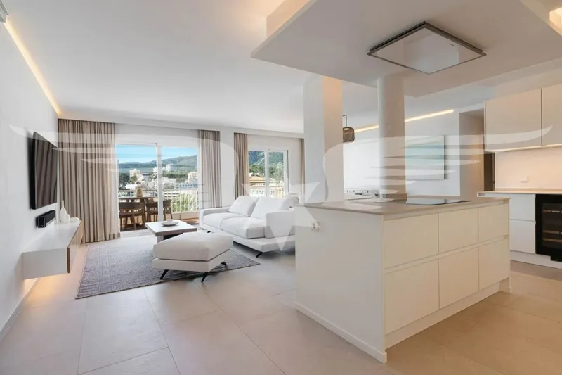 Cala Mayor I High-quality sea view apartment — photo 7