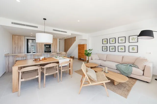 Mid terrace houses for sale near the beach in Puerto Alcudia, Mallorca — photo 9