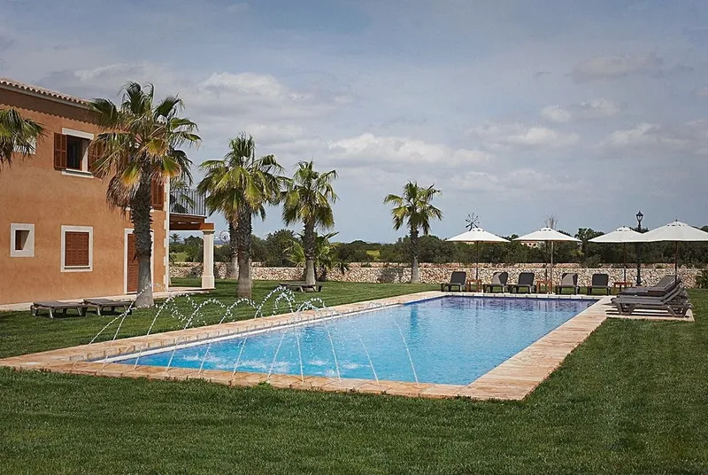 Finca-Hotel near Campos - Agroturismo with 26 units on about 11 hectares — photo 5