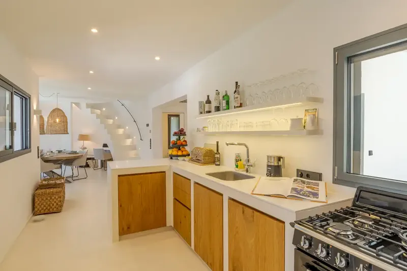 Semi-detached house — photo 8