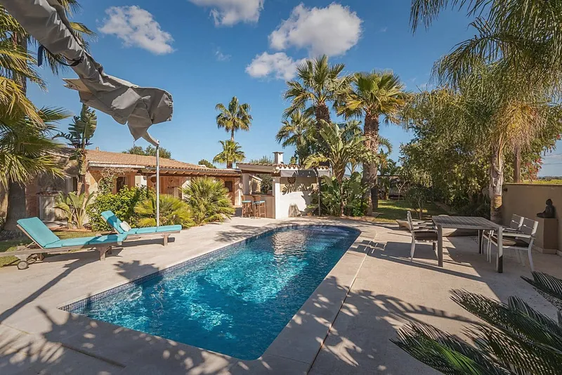 Modern, Quietly Located Finca in Llucmajor - Mediterranean Lifestyle with Privacy — photo 1