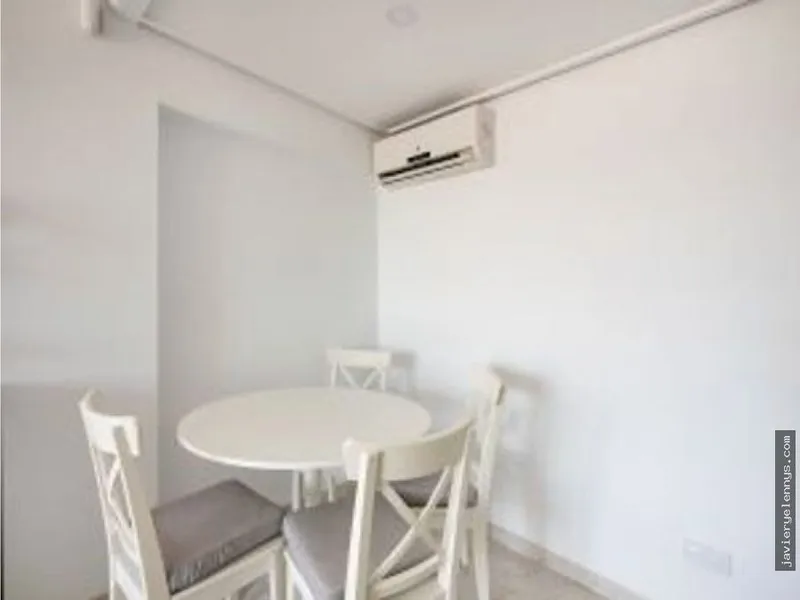 Apartment rental on the seafront promenade — photo 10