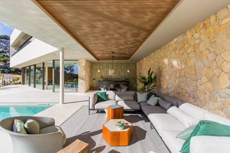 Sophisticated five-bedroom contemporary villa for sale in Port d’Andratx — photo 8