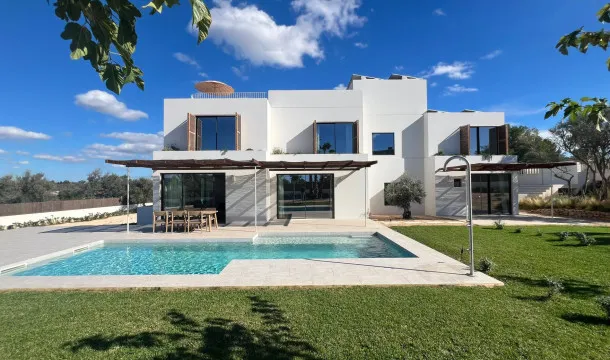 Mediterranean Living Redefined in Son Gual — photo 4