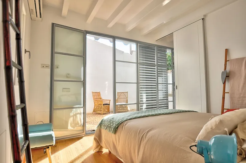 Townhouse in Portocolom Old Town with patio, lift and roof terrace — photo 5