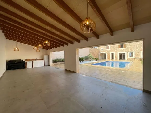 Townhouse for rent in Sa Pobla, Mallorca — photo 3