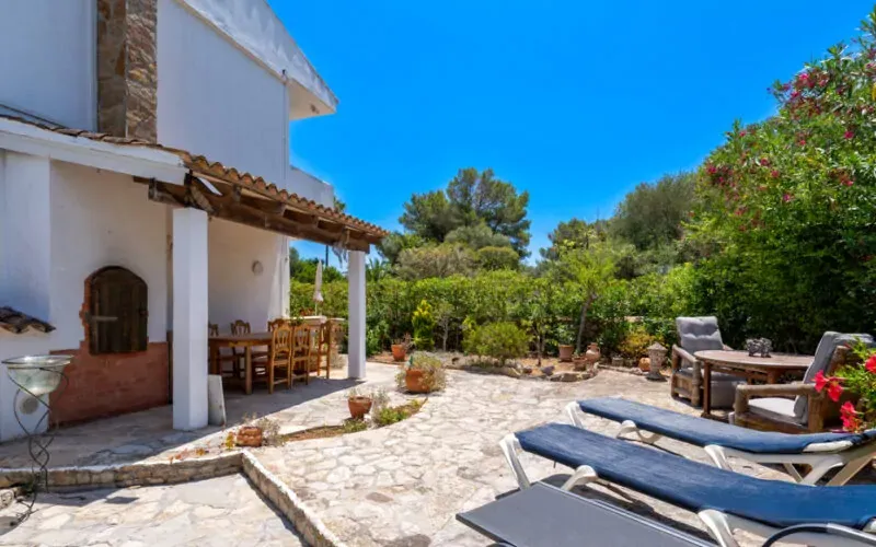 Ground-floor apartment with large garden area, fireplace and sun terrace in Cala Murada – PM07385 — photo 1