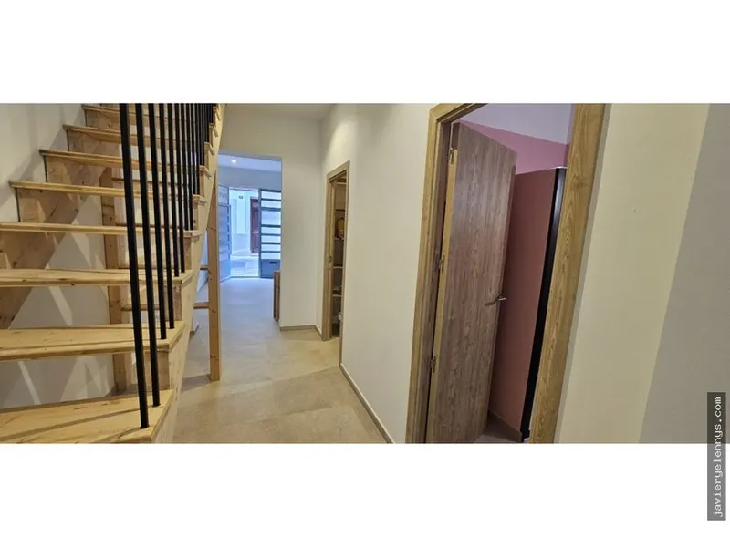 Rental of semi-detached house in Calle de la Pau — photo 11