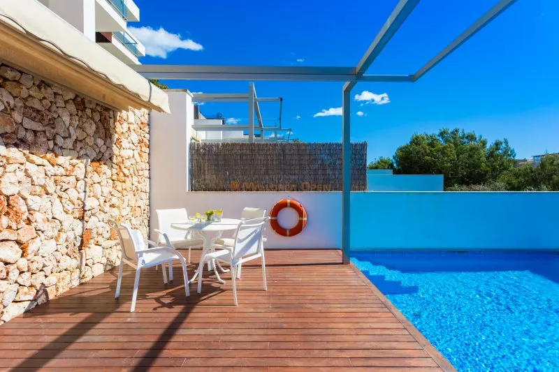 Beautiful semi-detached chalet for rent in Cala Mandia — photo 2