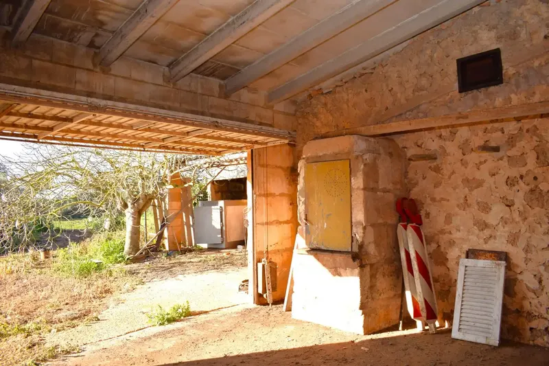 Rustic finca in Muro with 14,196 m2 of land and open views of the Serra de Tramuntana, in a quiet setting with great potential. — photo 6