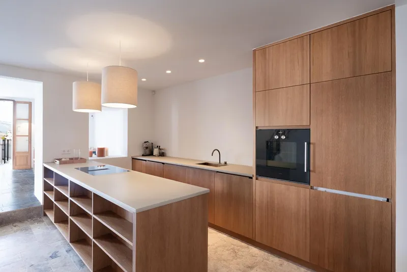 Exclusive renovated luxury house with swimming pool and garage for sale in the center of Sóller — photo 3