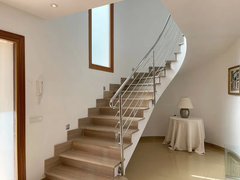 Splendid 4-bedroom villa with pool and sea views in the Santa Ponsa area — photo 11