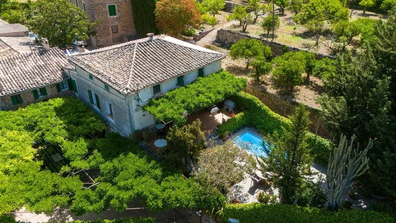 Rural or Farmhouse in Fornalutx, Province of Balearic Islands — photo 1