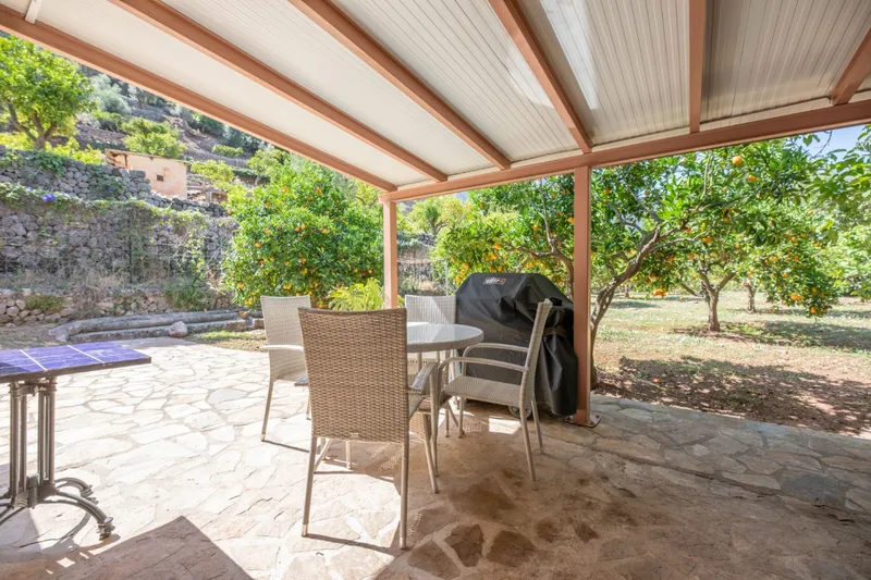Peaceful Cottage with Village Views — photo 4