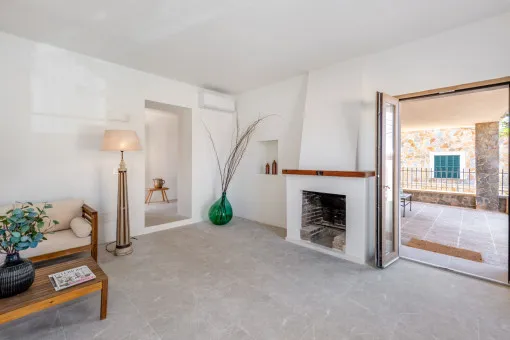Banyalbufar, exquisite villa with sea views and pool in Port des Canonge, a few steps from the beach — photo 5