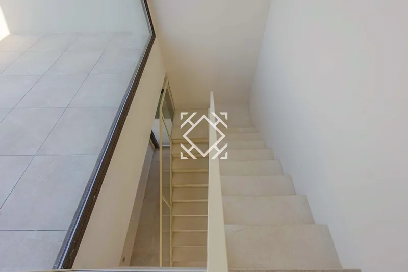 Exclusive modern villa for sale in Crestatx, with stunning views of the Tramuntana mountains and close proximity to Pollensa. — photo 12